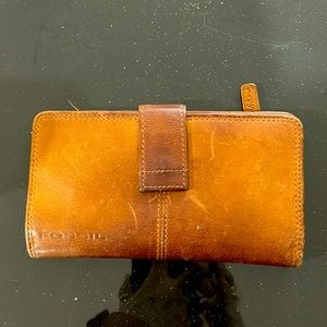 Leather fossil wallet